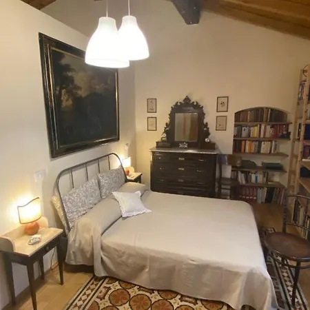 Апартаменти La Casa Di Alice Ла-Спеція